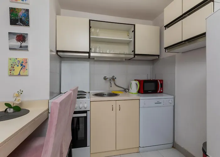 Apartments By The Sea Balica Rat, Omis - 1065