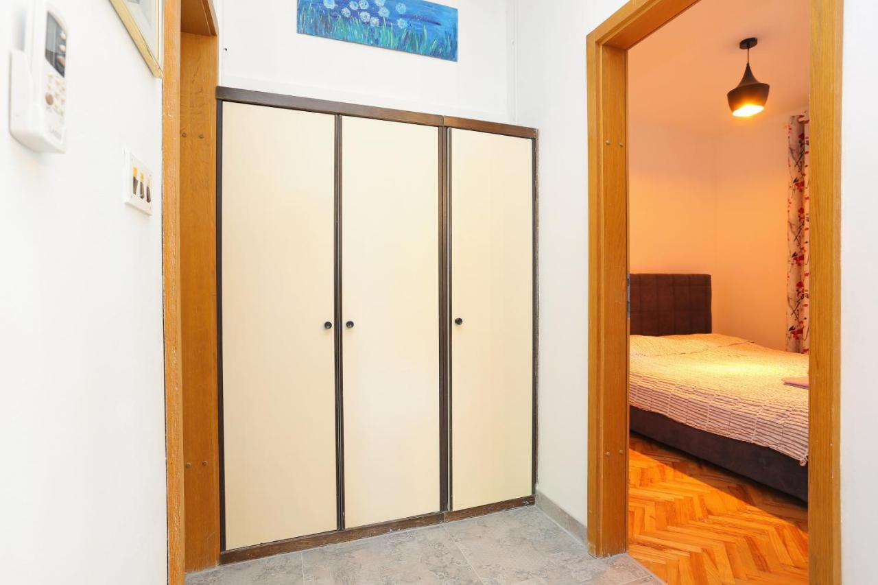 Apartment By The Sea Balica Rat, - 1065 Omis