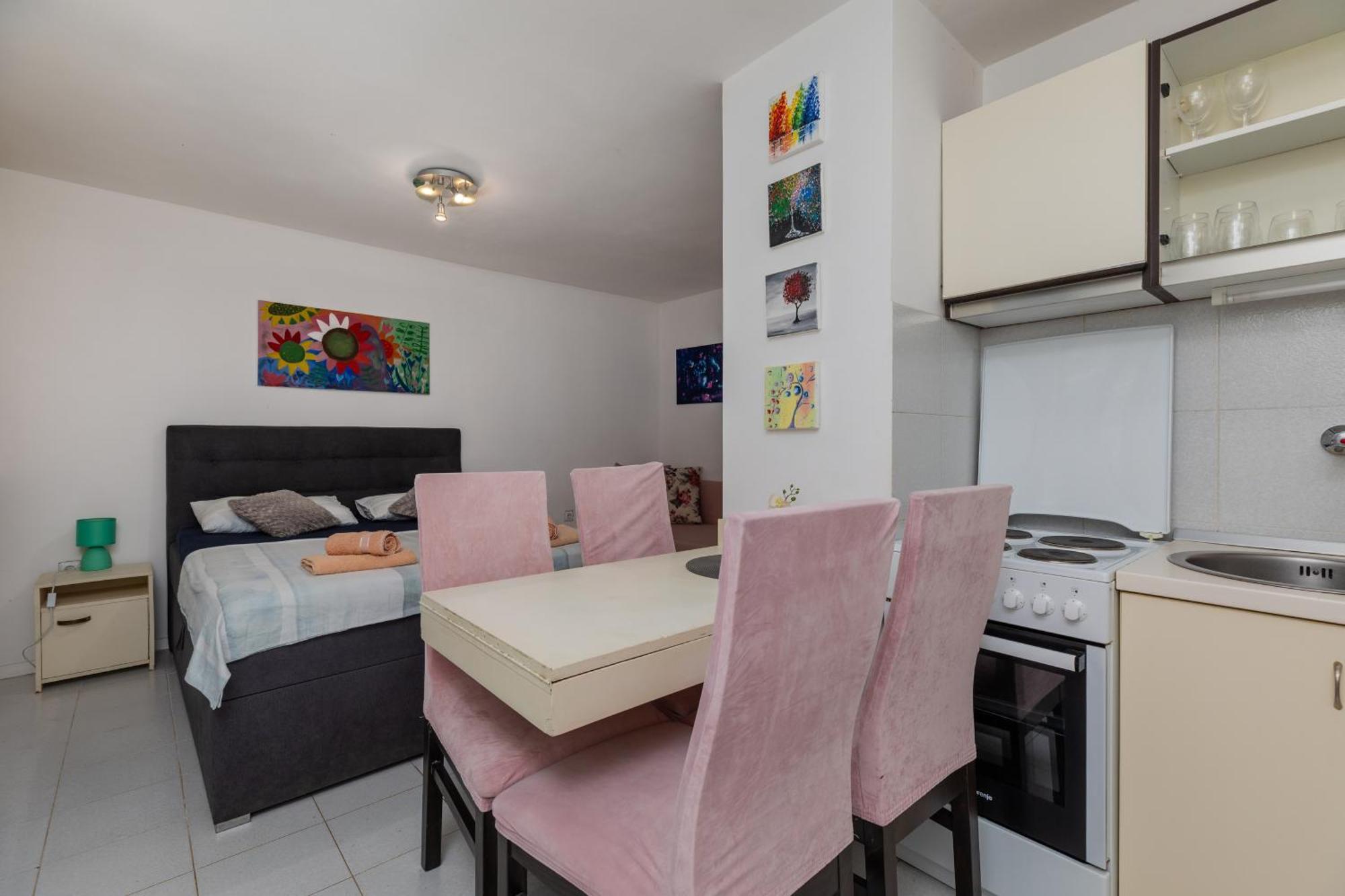 By The Sea Balica Rat, - 1065 Apartment *