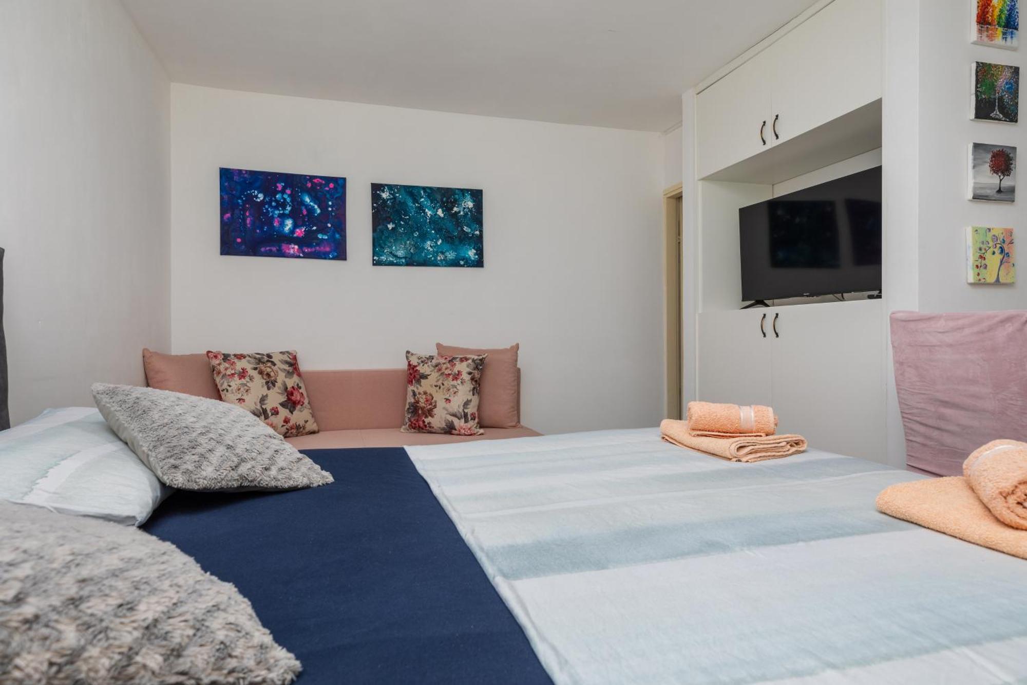 Apartment By The Sea Balica Rat, - 1065 Omis