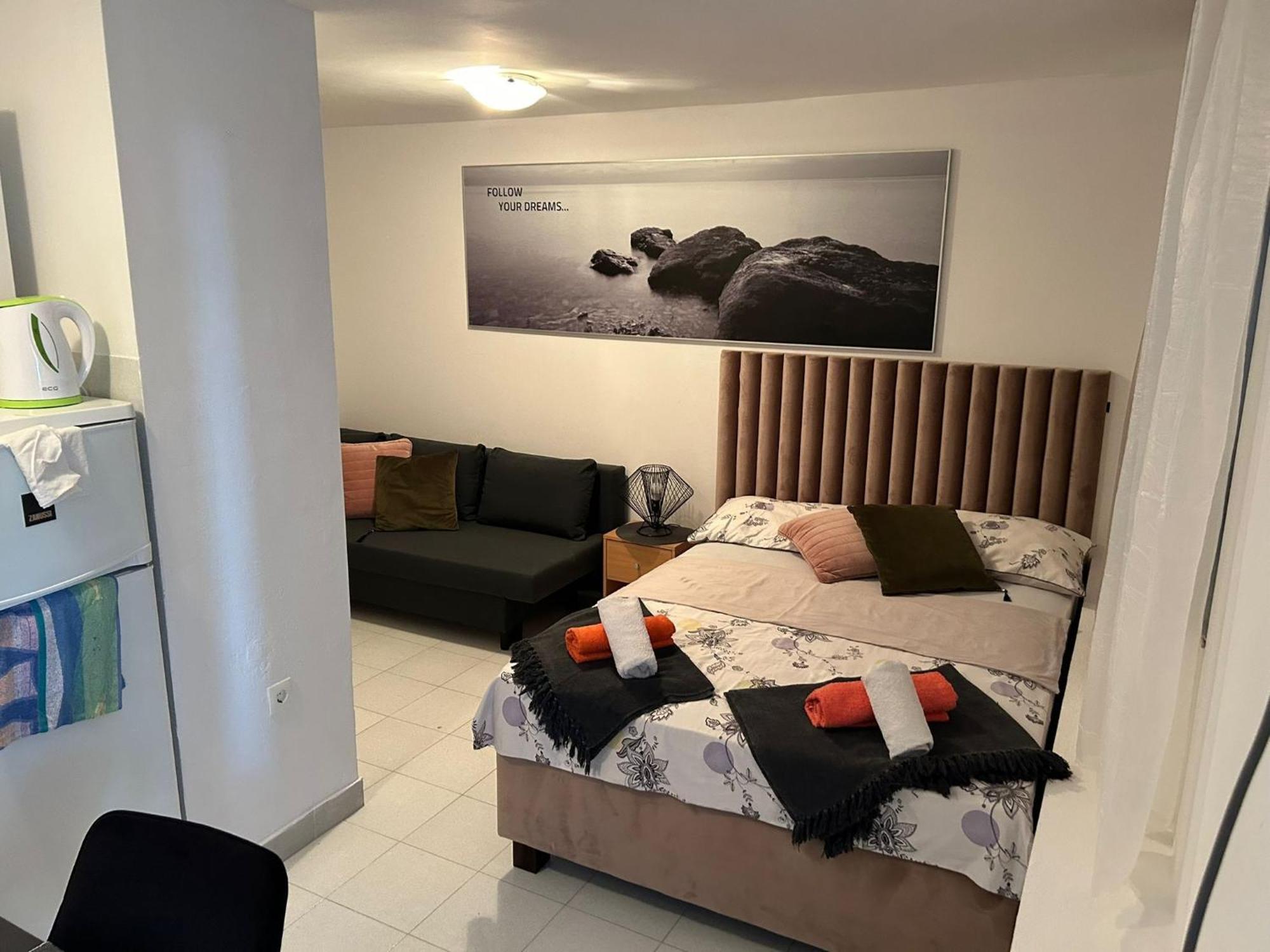 Apartment By The Sea Balica Rat, - 1065 *